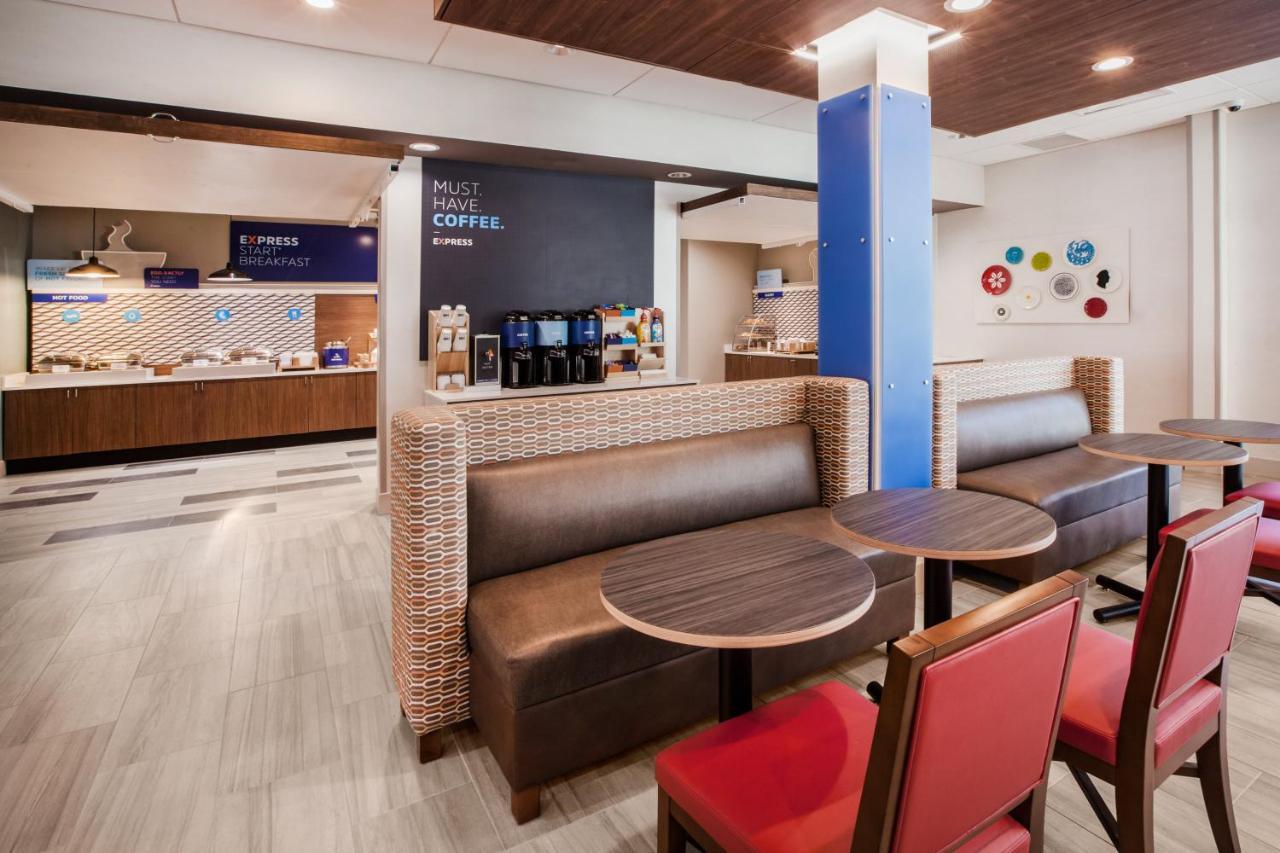 Holiday Inn Express Princeton By Ihg Exterior foto
